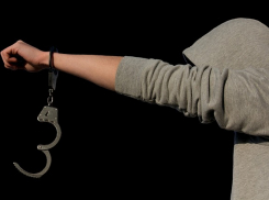 Водитель-экспедитор в Морозовске присвоил сигареты на общую сумму более 27 миллионов рублей