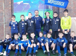 Морозовский ФК УНР-Каменка занял третье место на детском футбольном турнире в городе Волгодонске