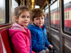 Дети в поезде - бесплатно или за полцены: справедливая льгота или повод для споров
