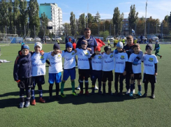 ФК УНР-Каменка принял участие в детском футбольном турнире в Волгодонске и занял 5 место среди восьми команд