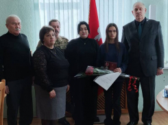 Участника СВО из Морозовска посмертно наградили Орденом Мужества 