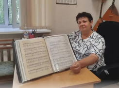 Почти 40 лет музыке: Светлана Шалимова стала одним из символов Школы искусств Морозовского района