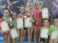 Гимнастки из Морозовска стали победителями турнира «Осенний листопад» в Краснодарском крае