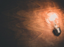 Три улицы и два переулка в Морозовске останутся на несколько часов без света 28 декабря