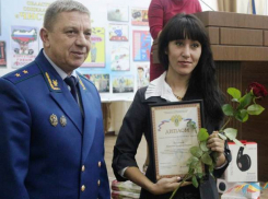 Антикоррупционный видеоролик Татьяны Осиповой из Морозовска признали лучшим в областном конкурсе социальной рекламы