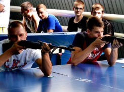 Мужские и женские спортивные команды Морозовского района получили заряд бодрости на выходных