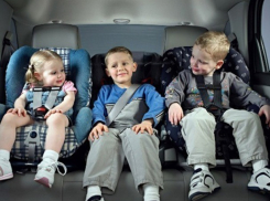 Морозовчане получили возможность перевозить детей без автокресел 