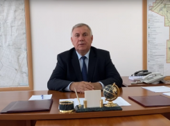 Ситуацию с дорогами прокомментировал глава администрации Морозовского района Петр Тришечкин