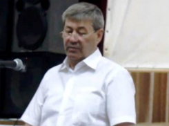 Вместо губернатора в ответ на письмо общественника работу администрации Морозовска проверил сам глава города