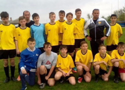 Сборная Морозовской ДЮСШ сыграла вничью с одним из лидеров первенства области