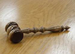 Врач-терапевт и медицинская сестра «ЦРБ» Морозовского района обвинялись в мошенничестве