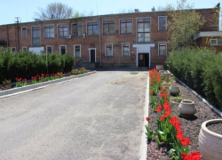 Вопрос-ответ: Почему в детский сад "Ромашка" набирают столько детей, что они вынуждены спать на раскладушках?