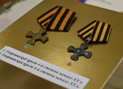 Георгиевские кресты 4-й степени показали на выставке в краеведческом музее Морозовского района