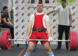 207,5 килограмм: личный рекорд морозовчанина попал на видео