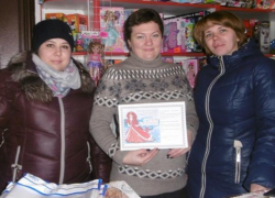 В станице Вольно-Донской Татьян чествовали праздничными открытками