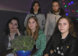 Где у кузнечика ухо и плавают ли муравьи, отгадывали участники часа информации в Вольно-Донском СДК