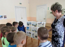 Тематическую беседу «Битва за Сталинград» провели с воспитанниками детского сада №3 в Морозовске