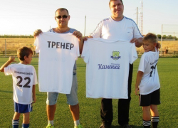 ФК "Каменка" в Морозовске представил свою форму с новым логотипом