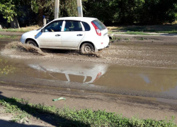 Работы по обустройству водоотводного лотка на улице Ленина в Морозовске будут проведены в 2024 году