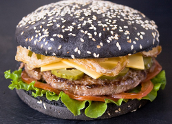 Хочешь знать, где в Морозовске можно купить черный бургер? Заходи в Справочник!