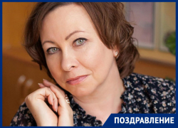  "Классную школьную маму" Петрову Ольгу Алексеевну поздравили с Днем учителя