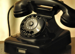 Задать вопрос о выплатах семьям с детьми морозовчане смогут 18 января, по телефону "горячей линии"