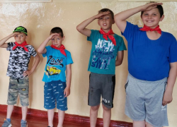 Кто такие пионеры и чем они занимались, рассказали детям в Сибирьчанском сельском клубе 