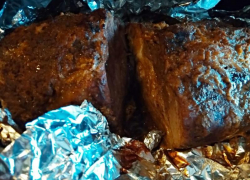 Семейным рецептом приготовления мяса в духовке поделилась корреспондент "Блокнота Морозовска"