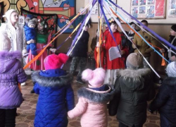 Фольклорный праздник "Уходи, Зима, уступи права" прошел в хуторе Старопетровском 