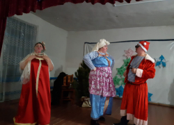 «Отморозко»: новогодний театрализованный мюзикл прошел в двух хуторах Морозовского района