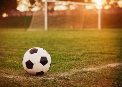 Вопрос-ответ: Почему футболисты из Морозовска играют за клубы других городов?