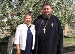 Настоятель Свято - Покровского храма пригласил морозовчан помолиться, испросив помощи Божией на начало учебного года