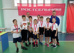 Морозовчане-регбисты стали бронзовыми призерами зонального этапа «ШРРЛ» 2011