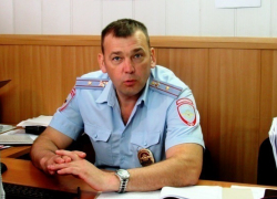 Майор полиции Виталий Пащенко попросил морозовчан сообщать о недостатках детских лагерей