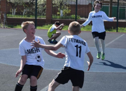 "Каменка-1" одержала уверенную победу в посвященном Дню рождения Ленина турнире в Морозовске