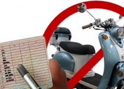 Право на управление мототехникой имеют лишь лица, достигшие 16-летнего возраста, - ГИБДД Морозовского района 