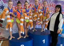 Юные гимнастки из Морозовска успешно выступили на турнире "Снежинки Дона" в Каменск-Шахтинске
