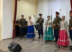 Народный ансамбль казачьей песни «Криница» дал концерт в госпитале войск национальной гвардии в Новочеркасске