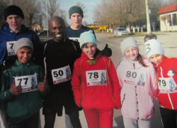 Легкоатлеты из Морозовска пробежали от Калача-на-Дону до Пятиморска 