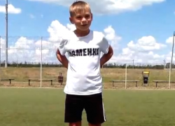 Капитан "Каменки" Алексей Кононенко на видео признался, что команде Морозовска есть над чем работать