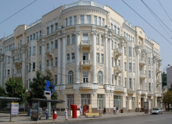 Желающим работать в прокуратуре выпускникам Морозовска предложили поступить в ростовские вузы