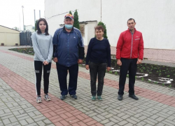 На старт легкоатлетического пробега в честь Дня Победы в Морозовске вышли десять человек