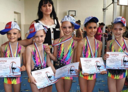 От Владикавказа и Сочи до Москвы - гимнастки Морозовска за полгода совершили множество триумфальных поездок 