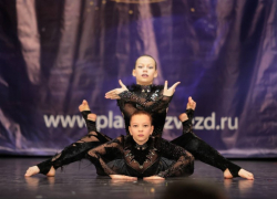 10 кубков, 76 медалей и Гран-при получил танцевальный коллектив «АурикА» из Морозовска