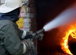 На улице Октябрьская в Морозовске 21 июня произошел небольшой пожар