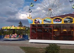 Стало известно точное расписание работы аттракционов в центральном городском парке Морозовска