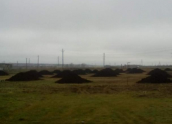 Для будущего стадиона "Каменки" в Морозовске завезли землю