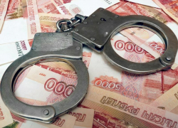 Экс-морозовчанка восемь лет незаконно получала пенсию в двойном размере