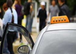 Не думайте, что купили за 100 рублей всю машину! - крик души водителя такси 