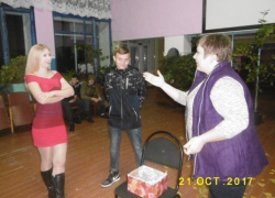 Письмо в редакцию: С дискотекой и соревнованиями прошел "Осенний бал" для Вольно-Донской молодежи